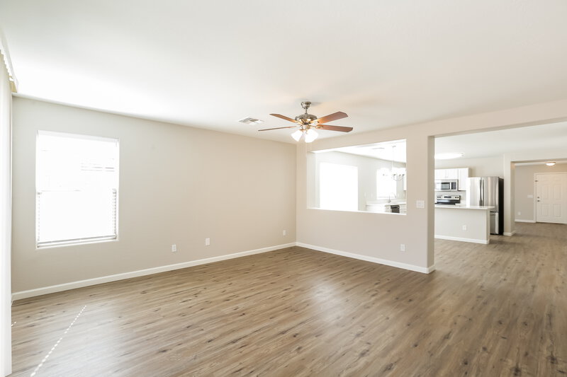 2,130/Mo, 3310 W Leodra Ln Phoenix, AZ 85041 Living Room View