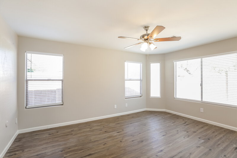 2,130/Mo, 3310 W Leodra Ln Phoenix, AZ 85041 Main Bedroom View