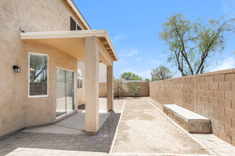 1,995/Mo, 2526 S 90th Glen Tolleson, AZ 85353 Rear View