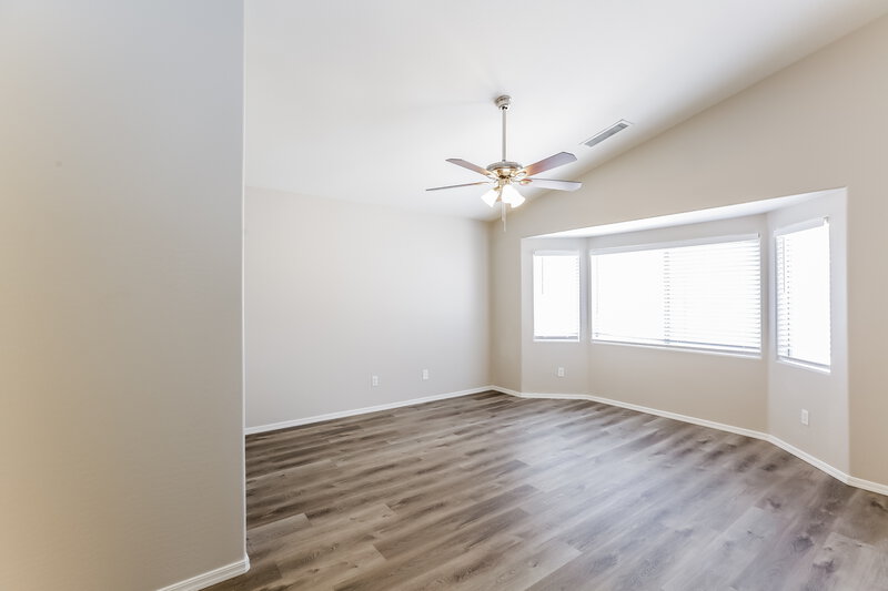 2,295/Mo, 2710 S 108th Ave Avondale, AZ 85323 Main Bedroom View
