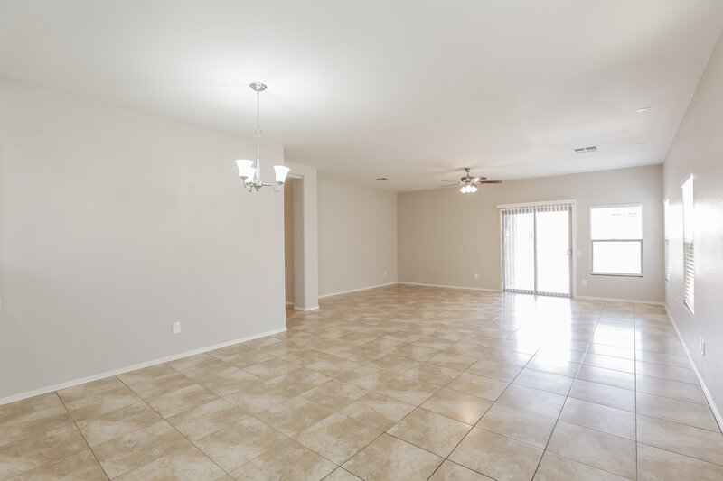 2,095/Mo, 5322 W Maldonado Rd Laveen, AZ 85339 Living Room View 2
