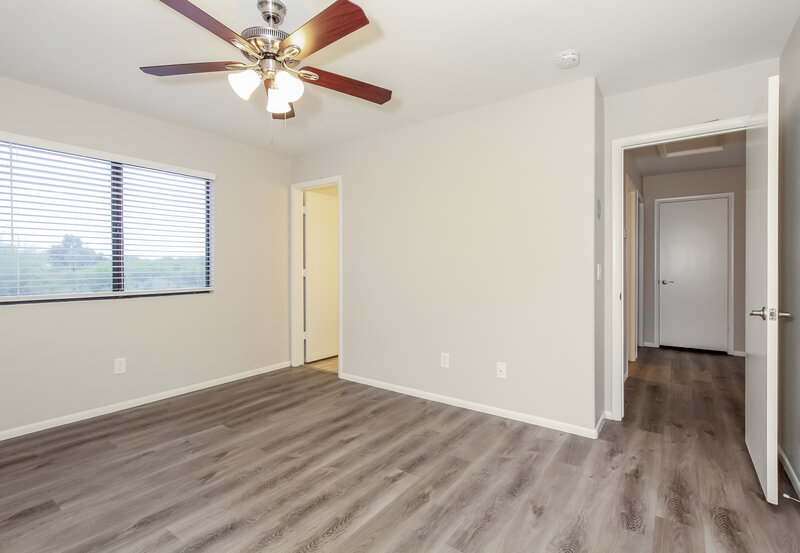 2,640/Mo, 2165 E Donald Dr Phoenix, AZ 85024 Main Bedroom View