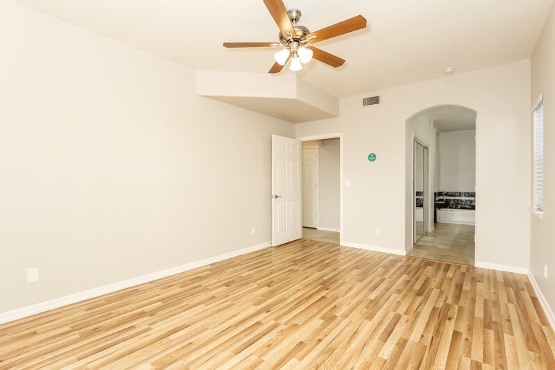 2,675/Mo, 18039 N 12th Pl Phoenix, AZ 85022 Misc View 4