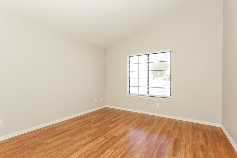 2,675/Mo, 18039 N 12th Pl Phoenix, AZ 85022 Misc View 9