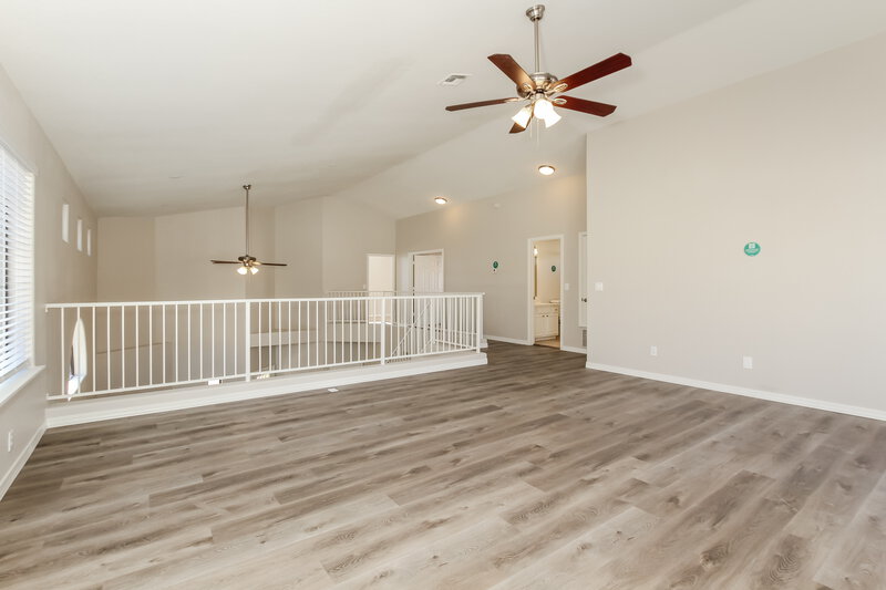 2,840/Mo, 18039 N 12th Pl Phoenix, AZ 85022 Loft View
