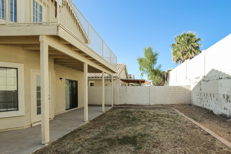 2,840/Mo, 18039 N 12th Pl Phoenix, AZ 85022 Rear View 2