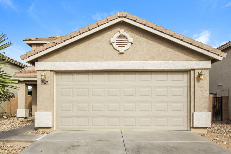 1,830/Mo, 22236 W Desert Bloom St Buckeye, AZ 85326 External View