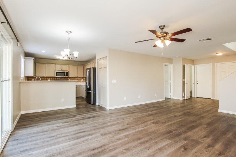 1,830/Mo, 22236 W Desert Bloom St Buckeye, AZ 85326 Living Room View 2