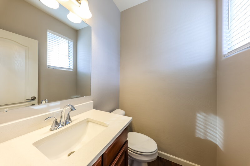 1,630/Mo, 11466 W St John Rd Surprise, AZ 85378 Bathroom View