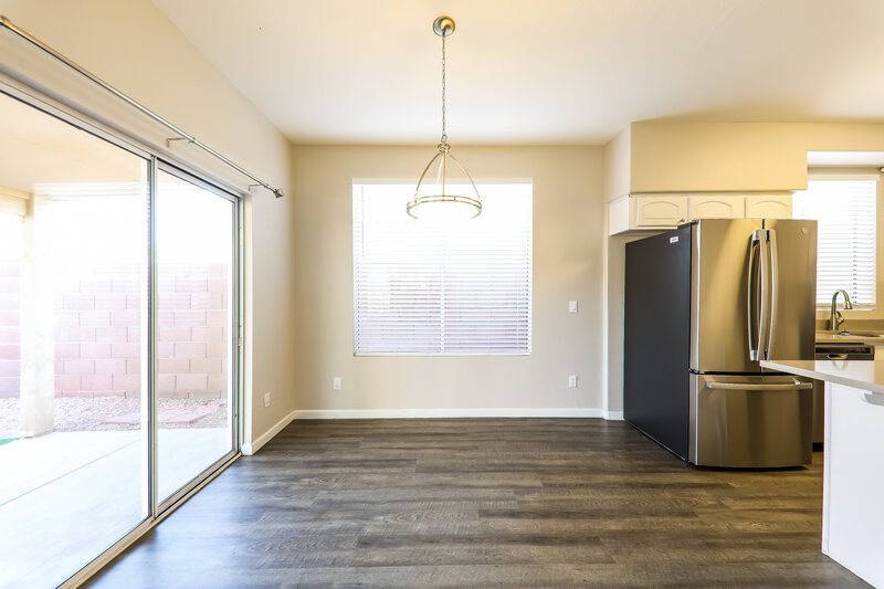 2,035/Mo, 2221 E Union Hills Dr #171 Phoenix, AZ 85024 Dining Room View