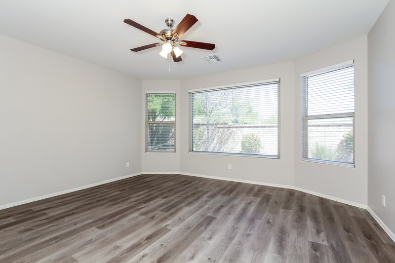 2,180/Mo, 27309 N 84th Dr Peoria, AZ 85383 Main Bedroom View