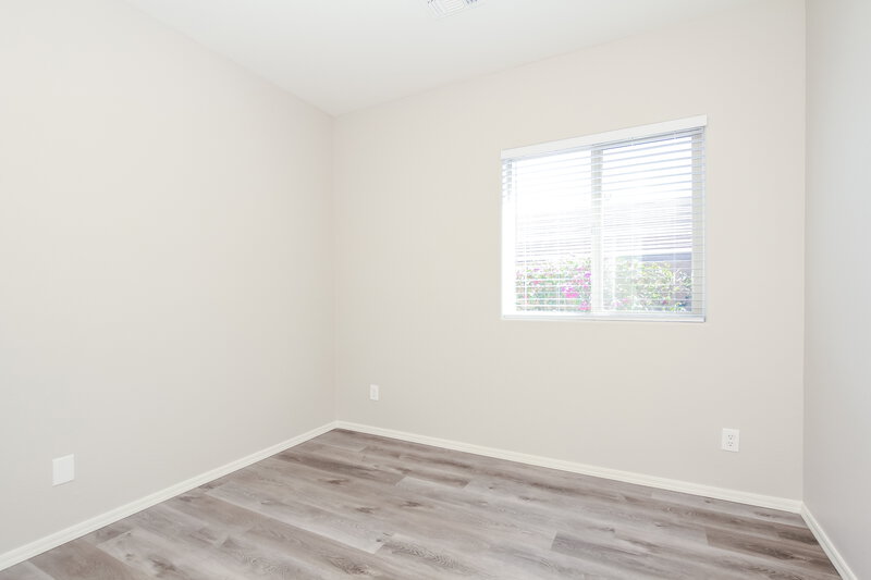 2,180/Mo, 27309 N 84th Dr Peoria, AZ 85383 Bedroom View 3