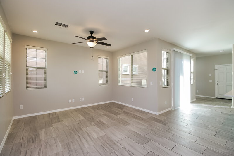 2,655/Mo, 2245 S Osborn Ln Gilbert, AZ 85295 Living Room View