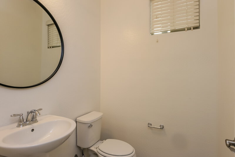 2,655/Mo, 2245 S Osborn Ln Gilbert, AZ 85295 Powder Room View