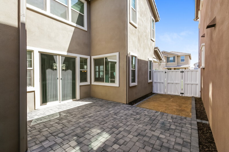 2,655/Mo, 2245 S Osborn Ln Gilbert, AZ 85295 Rear View