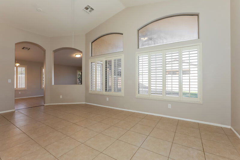 2,230/Mo, 3986 E Simpson Rd Gilbert, AZ 85297 Living Room View 2