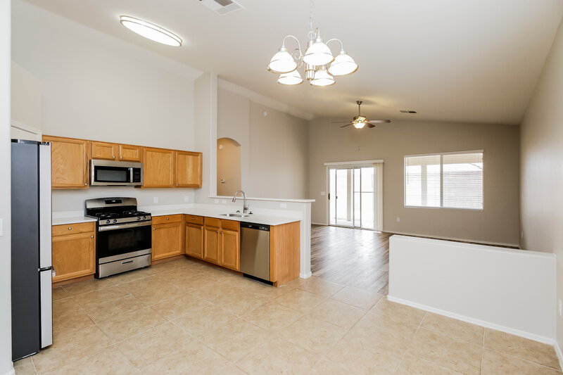 2,185/Mo, 2586 W Jasper Ave Apache Junction, AZ 85120 Dining Room View