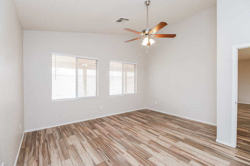 2,185/Mo, 2586 W Jasper Ave Apache Junction, AZ 85120 Main Bedroom View
