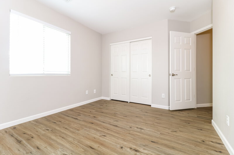 2,545/Mo, 7241 W Globe Ave Phoenix, AZ 85043 Bedroom View 3