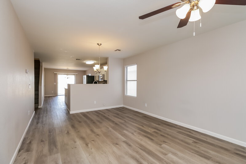 1,865/Mo, 3301 S 63rd Ln Phoenix, AZ 85043 Living Room View