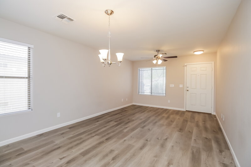 1,865/Mo, 3301 S 63rd Ln Phoenix, AZ 85043 Dining Room View