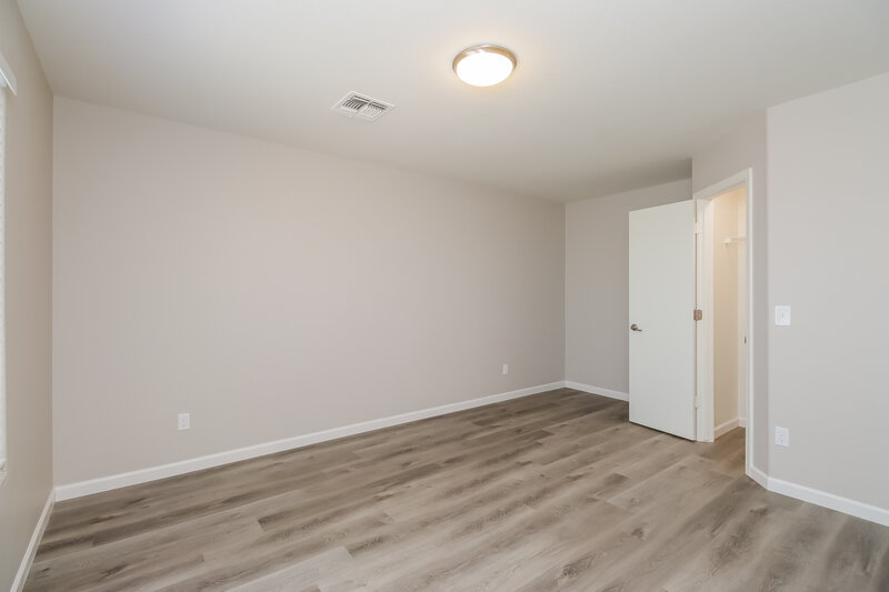 1,865/Mo, 3301 S 63rd Ln Phoenix, AZ 85043 Bedroom View