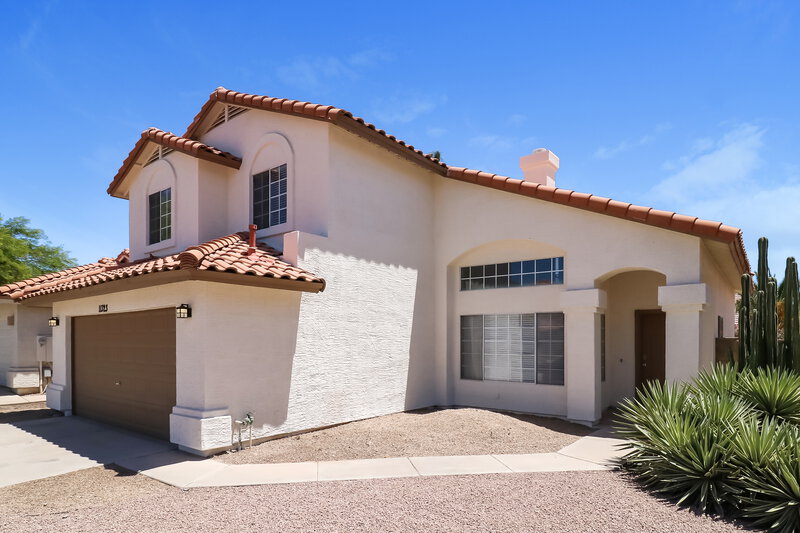 2,070/Mo, 11323 W Alice Ave Peoria, AZ 85345 Front View