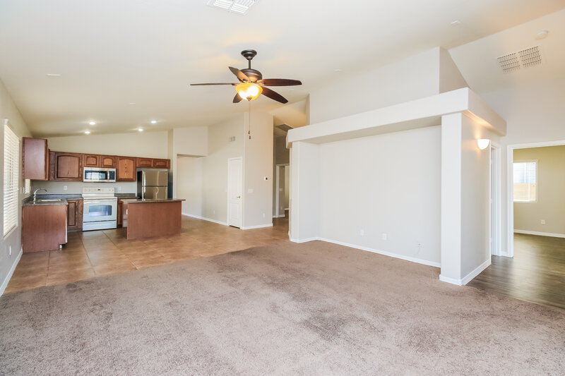 1,920/Mo, 2783 E Cowboy Cove Trl San Tan Valley, AZ 85143 Dining Room View