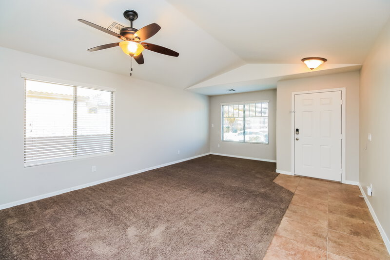 1,920/Mo, 2783 E Cowboy Cove Trl San Tan Valley, AZ 85143 Family Room View