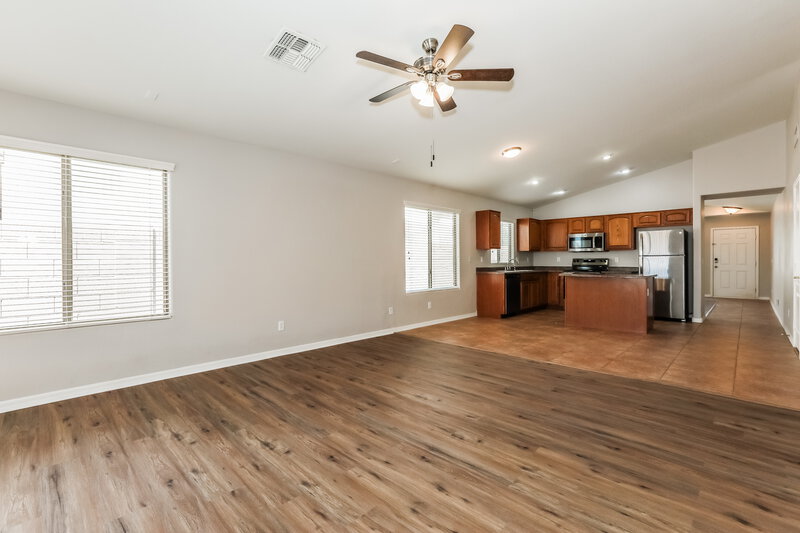 1,895/Mo, 2783 E Cowboy Cove Trl San Tan Valley, AZ 85143 Family Room View