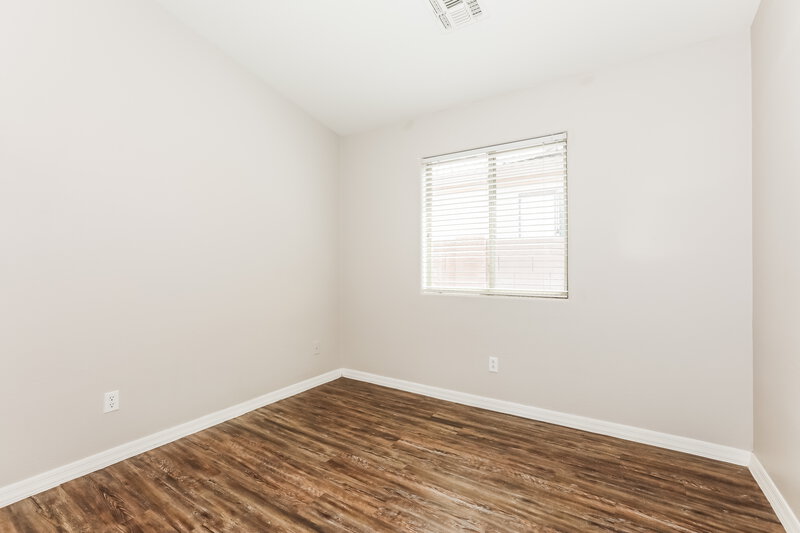 1,895/Mo, 2783 E Cowboy Cove Trl San Tan Valley, AZ 85143 Bedroom View 2