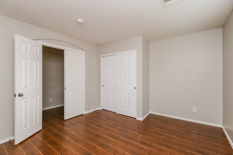 2,225/Mo, 6638 S 25th Ave Phoenix, AZ 85041 Bedroom View