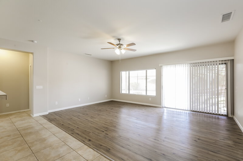 2,135/Mo, 5111 W Grenadine Rd Laveen, AZ 85339 Living Room View 3