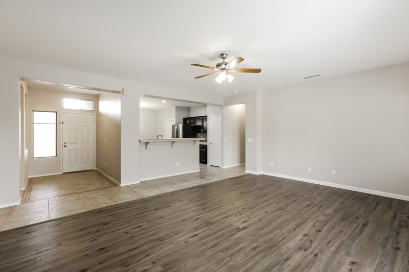 2,135/Mo, 5111 W Grenadine Rd Laveen, AZ 85339 Living Room View 4