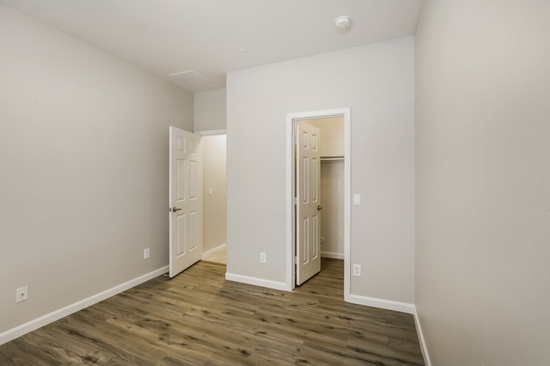 2,135/Mo, 5111 W Grenadine Rd Laveen, AZ 85339 Bedroom View