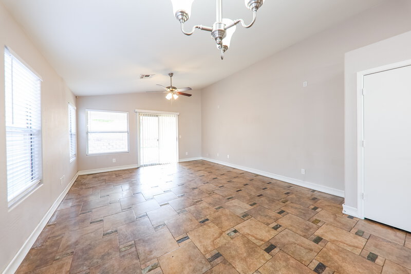 2,090/Mo, 17429 N 20th St Phoenix, AZ 85022 Dining Room View