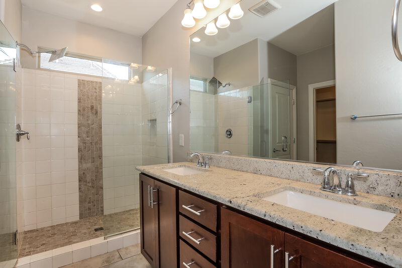2,705/Mo, 11124 E Tupelo Ave Mesa, AZ 85212 Main Bathroom View