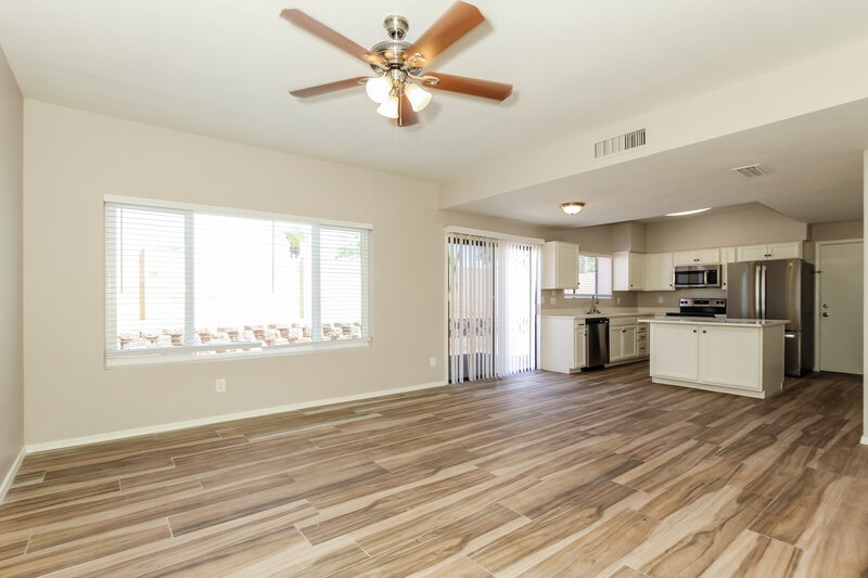 2,555/Mo, 4546 E Villa Theresa Dr Phoenix, AZ 85032 Dining Room View