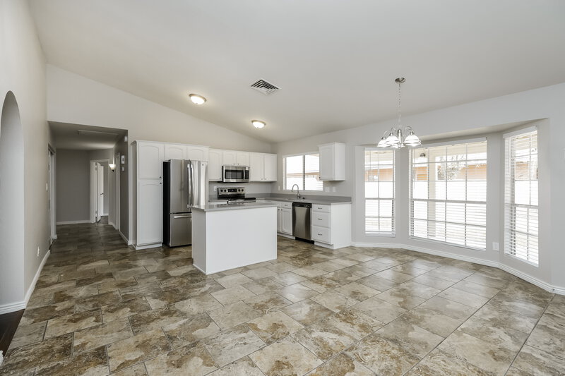 2,095/Mo, 1223 N Matlock Circle Mesa, AZ 85203 Dining Room View 2