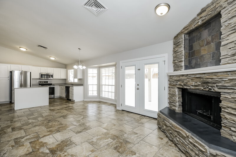 2,095/Mo, 1223 N Matlock Circle Mesa, AZ 85203 Family Room View