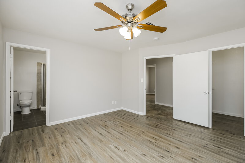 2,095/Mo, 1223 N Matlock Circle Mesa, AZ 85203 Main Bedroom View 2