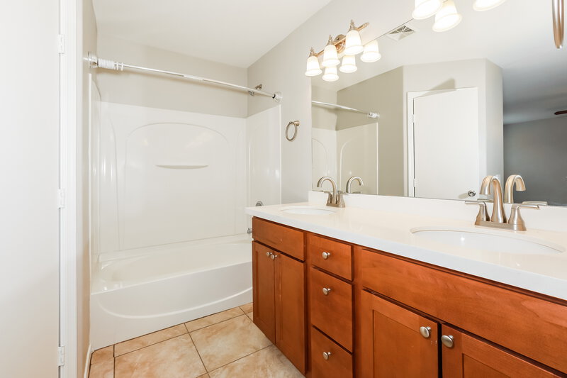 1,775/Mo, 1931 E Dust Devil Dr San Tan Valley, AZ 85143 Bathroom View