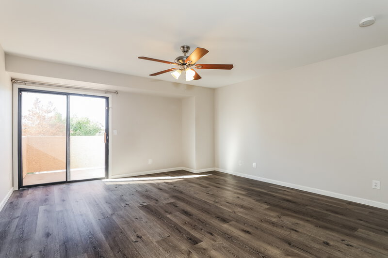 2,595/Mo, 7519 W Sequoia Dr Glendale, AZ 85308 Main Bedroom View