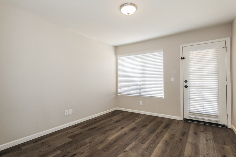 2,595/Mo, 7519 W Sequoia Dr Glendale, AZ 85308 Bedroom View 2