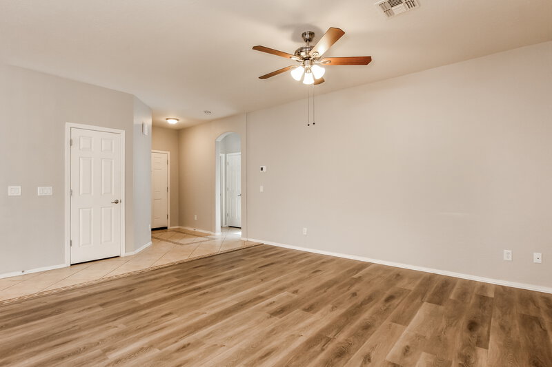2,160/Mo, 2523 W Amber Sun Dr Phoenix, AZ 85085 Living Room View 2