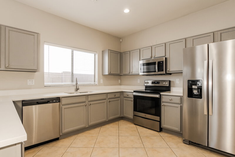 2,160/Mo, 2523 W Amber Sun Dr Phoenix, AZ 85085 Kitchen View