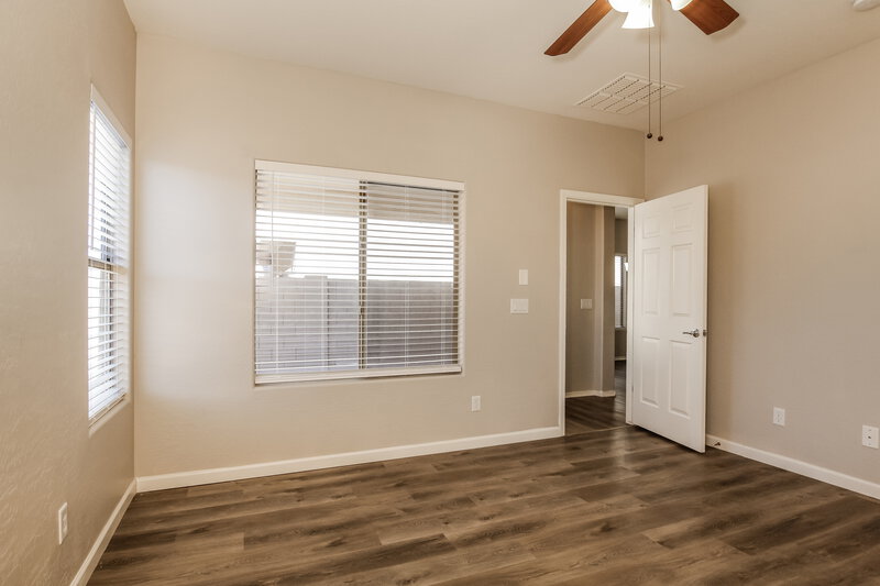 2,160/Mo, 2523 W Amber Sun Dr Phoenix, AZ 85085 Main Bedroom View 2