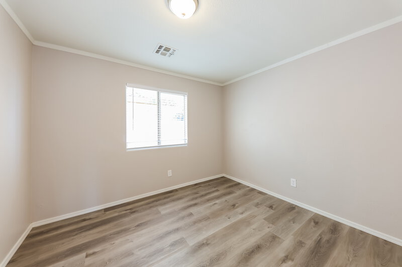 1,960/Mo, 7919 W Magnolia St Phoenix, AZ 85043 Bedroom View 3
