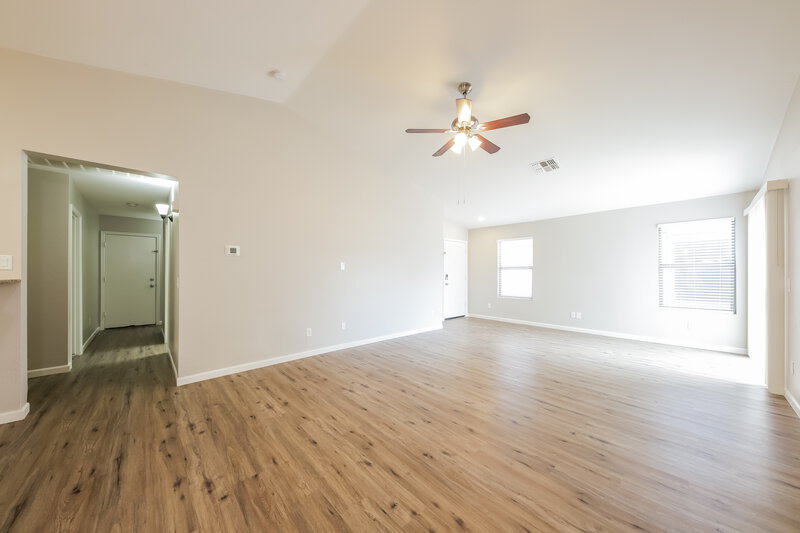 1,840/Mo, 12939 W Port Royale Ln El Mirage, AZ 85335 Living Room View 3