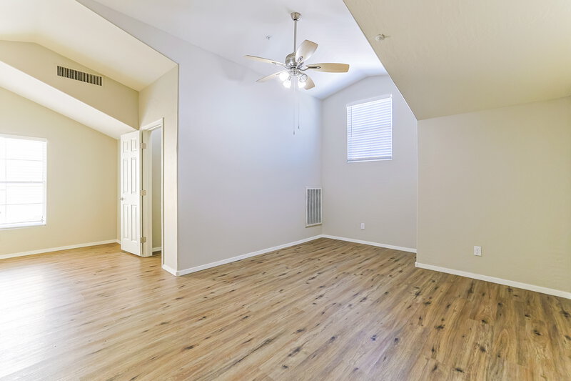 2,135/Mo, 163 W Tremaine Ct Gilbert, AZ 85233 Bedroom View